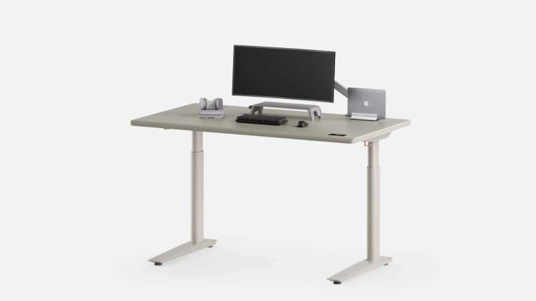 Autonomous SmartDesk 5